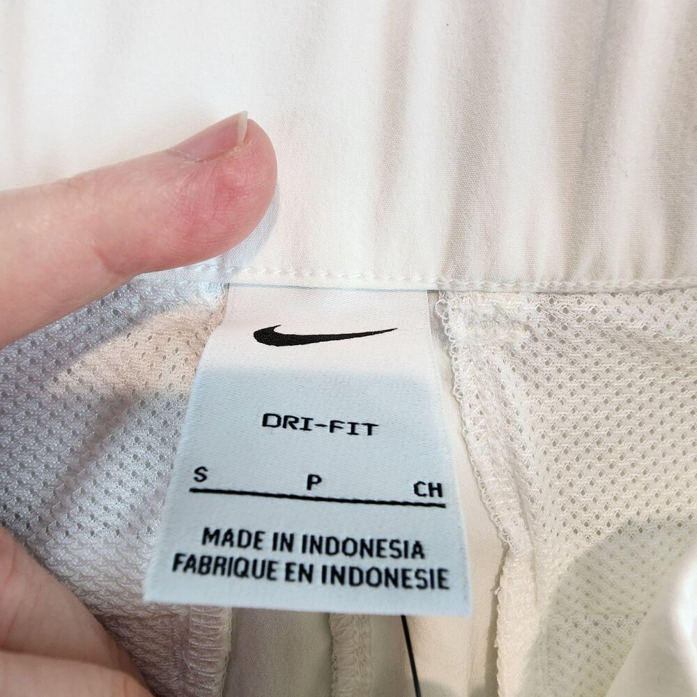 Nike Golf Victory 5" Shorts High Rise Standard Fit White Preppy Dri-fit Shorts S - Picture 7 of 13